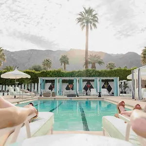 the-velvet-rope-ps.palm-springs-ca-hotels.com/